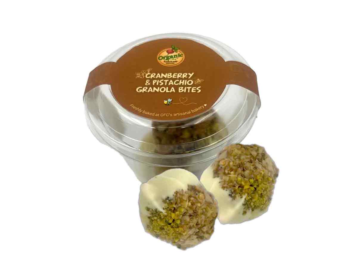 أو أف سي قطع جرانولا عضوية بالتوت البري والفستق