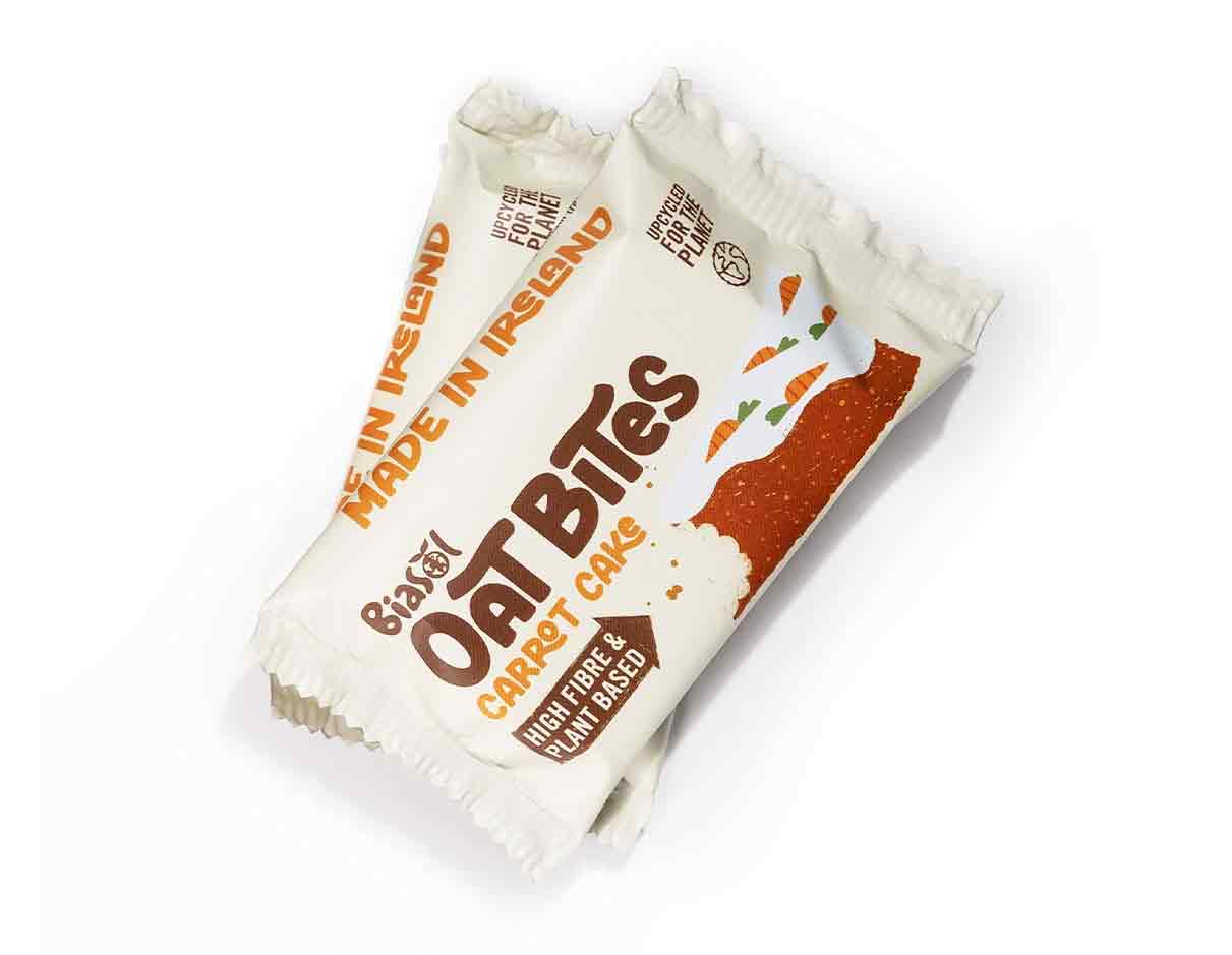 Carrot Cake Oat Bites