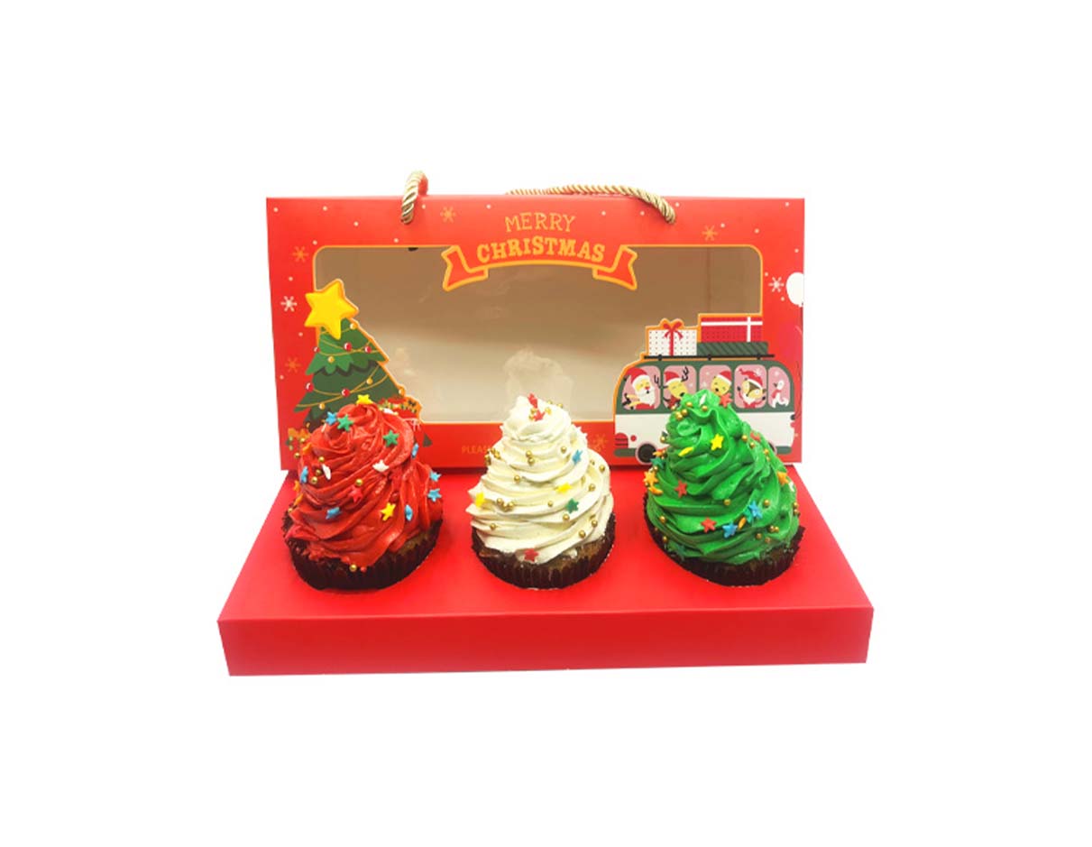 Organic Christmas Cup Cakes